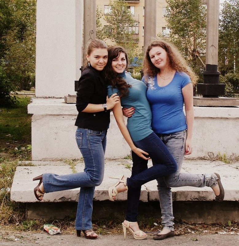 Explicit Amateur Photos: Grad Student's Personal Pics - Uncensored!