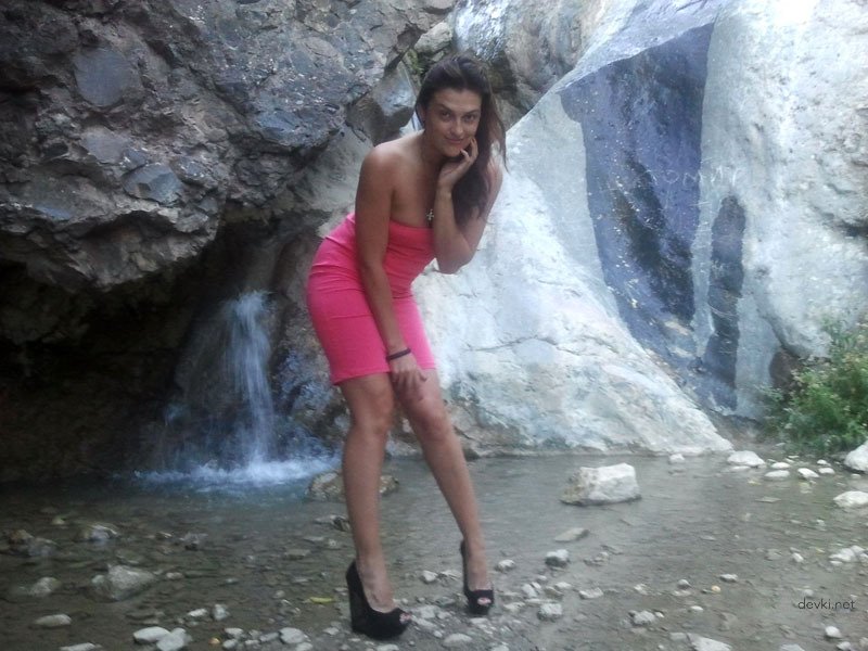 Amateur Babe Shares Explicit Pics Online Today - Hot and Uncensored Selfies!