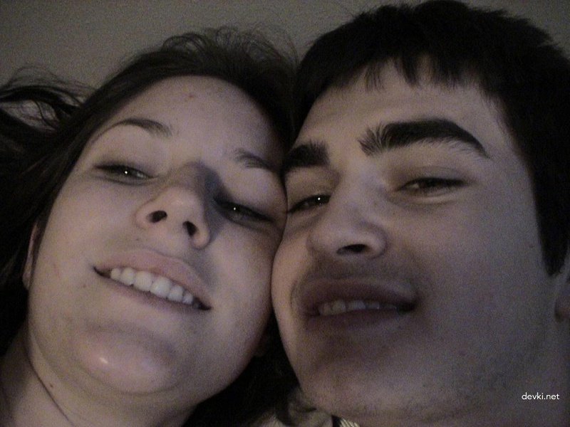 Amateur Photo: Guy with Gymnast Girl in Explicit Poses