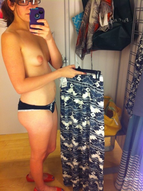 Amateur Personal Nude Photos: Uncensored Intimate Shots