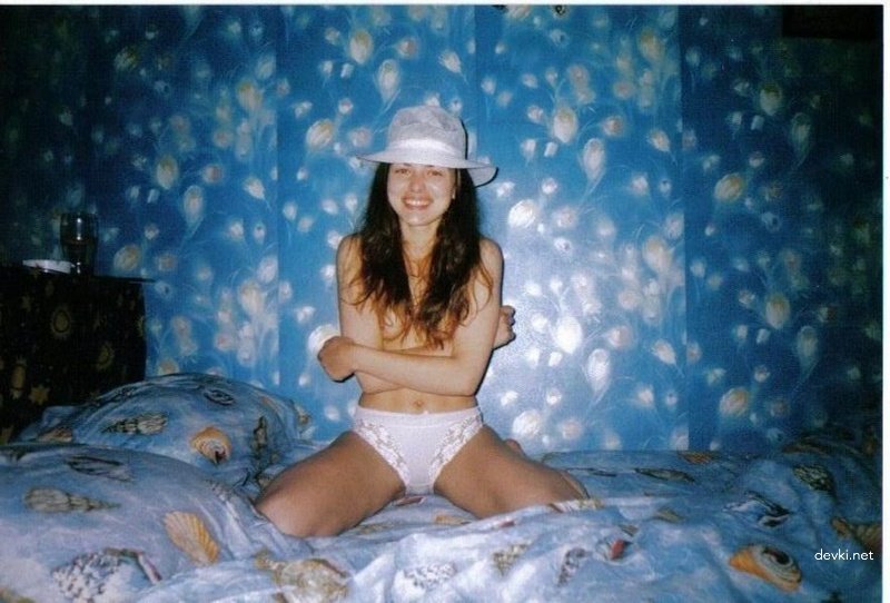 Soviet Student Engages in Explicit Sex - Vintage USSR Porn