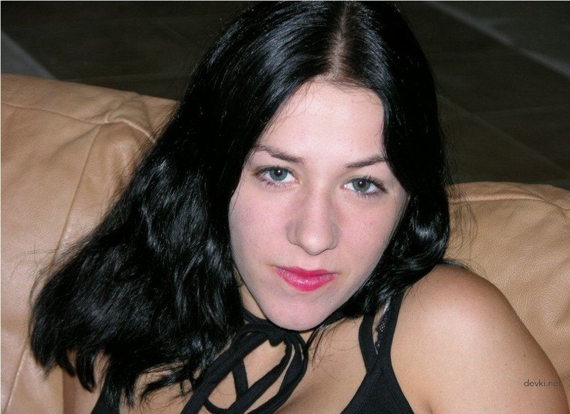 Wife Seduces Husband: Explicit Amateur Photo - Hotwife Cuckold Fantasy