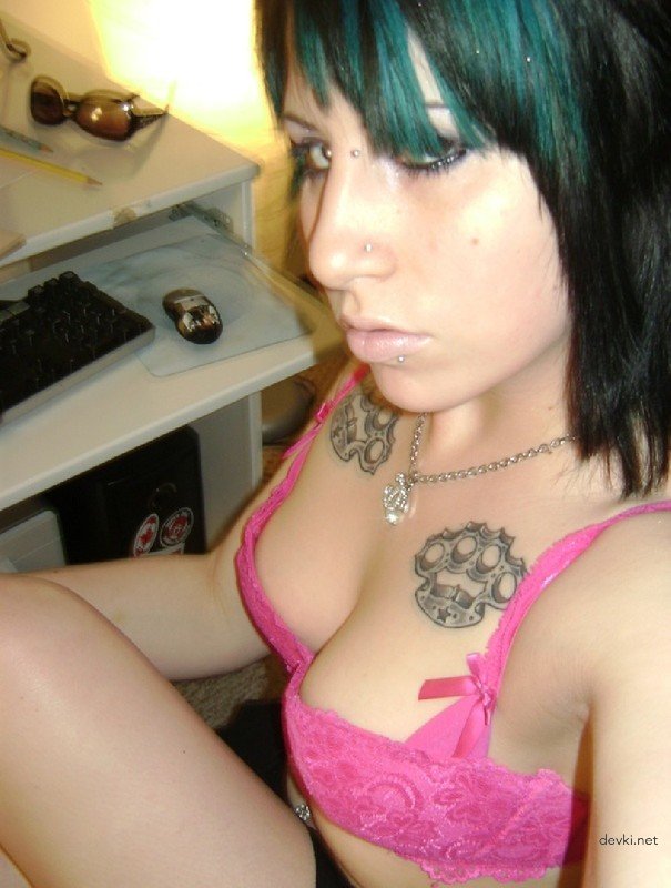 Young Girl with Piercings and Tattoos - Explicit Amateur Photo Collection