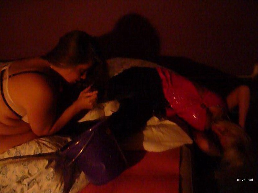 Wild Naked Bachelorette Party: Uncensored Amateur Photos