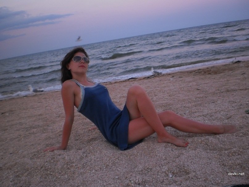 Beautiful Girl Sucking Cock: Explicit Blowjob Porn