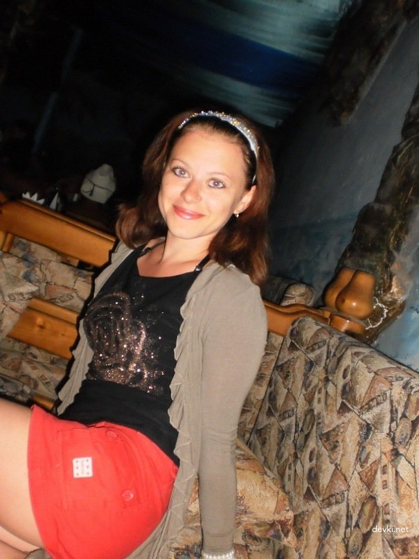 Beautiful Girl Sucking Cock: Explicit Blowjob Porn