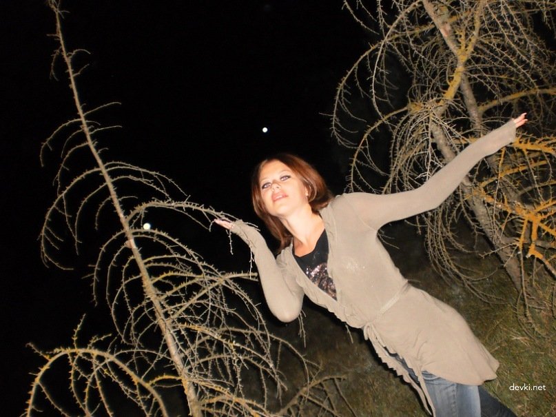 Beautiful Girl Sucking Cock: Explicit Blowjob Porn