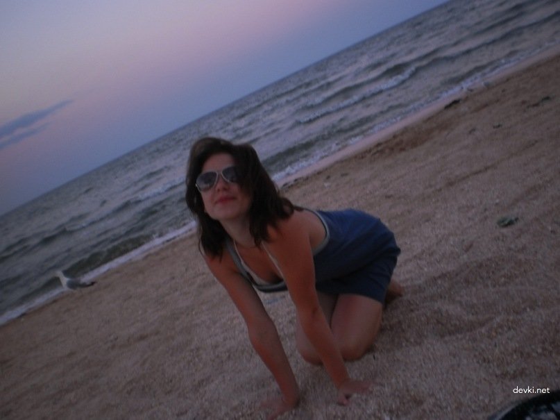 Beautiful Girl Sucking Cock: Explicit Blowjob Porn