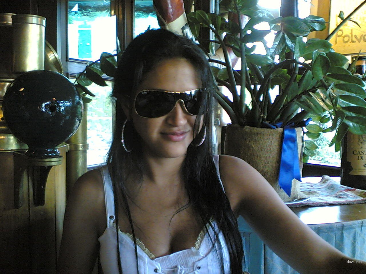 Hot Latina Teen Deepthroats Big Cock