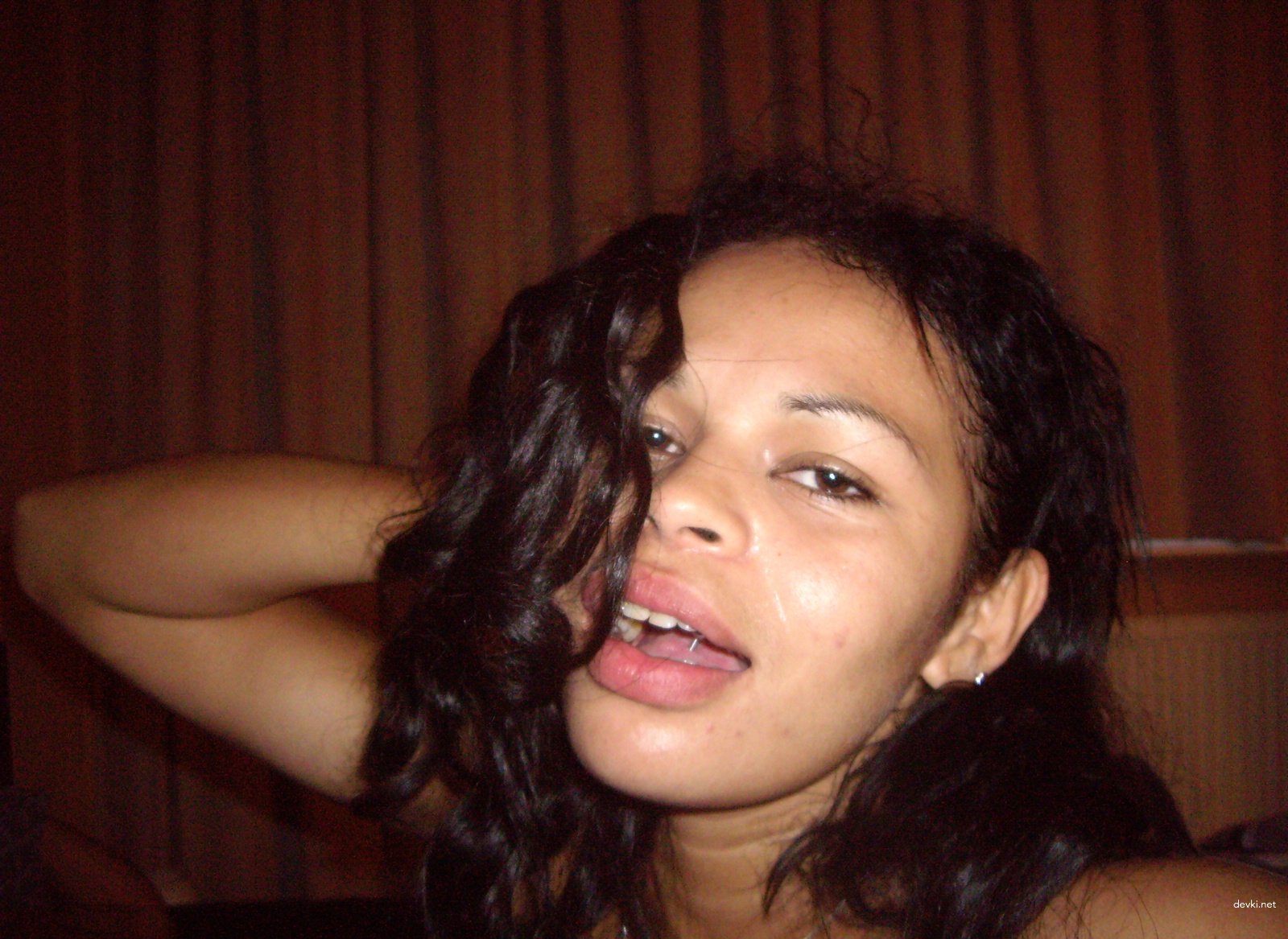 Latina Strip Tease: Amateur Naked Latina Photo