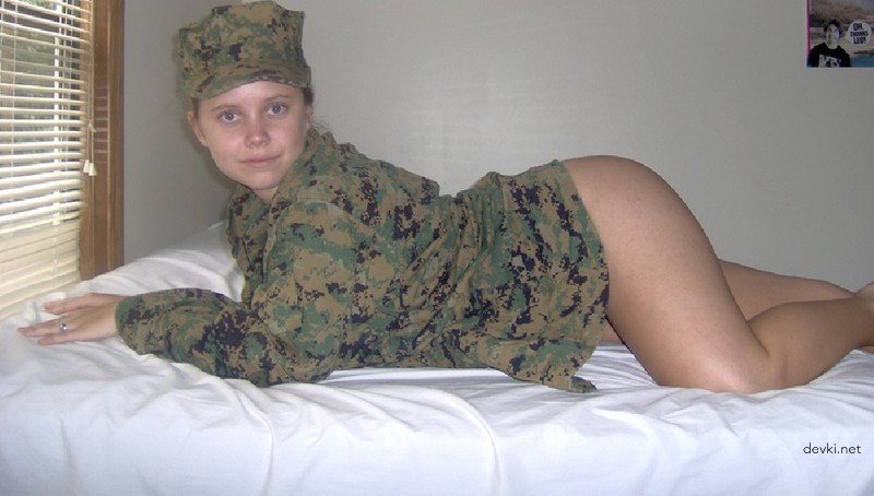 Morning Pussy Show for Husband: Explicit Wife Porn Photo