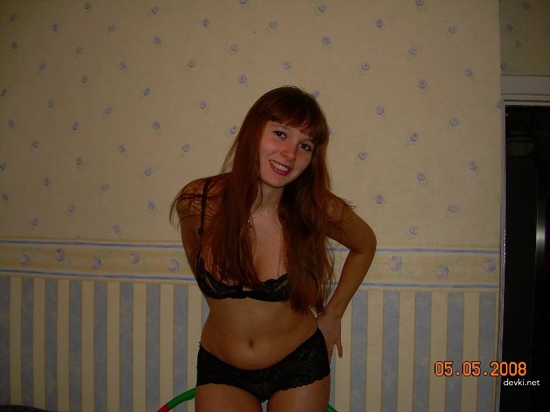 Big Boobed College Girl Exposed: Busty Amateur Student Photo