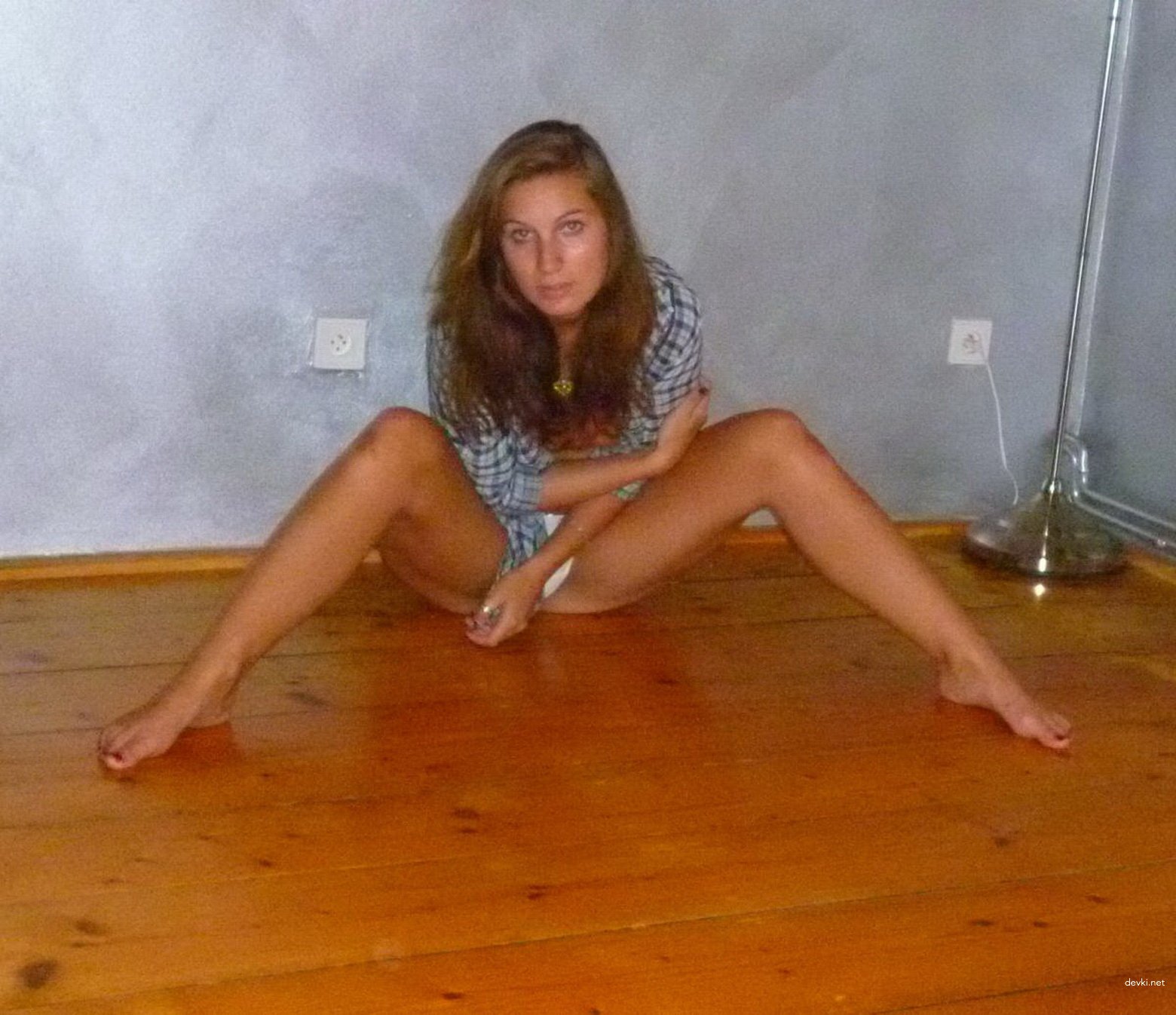 Sexy Girl Gives Blowjob - Explicit Oral Sex Photo