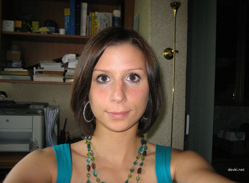 Hot College Student with Long Legs - Amateur Explicit Photo