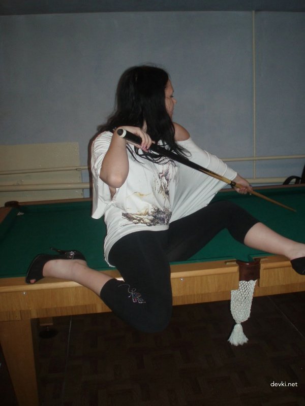 Curvy Girl Strips on Pool Table: Amateur Explicit Photo