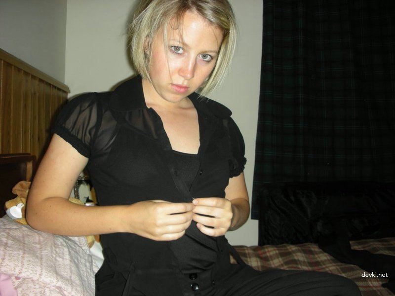 Amateur Babe Reveals Wet Pussy - Explicit Close-Up Photo