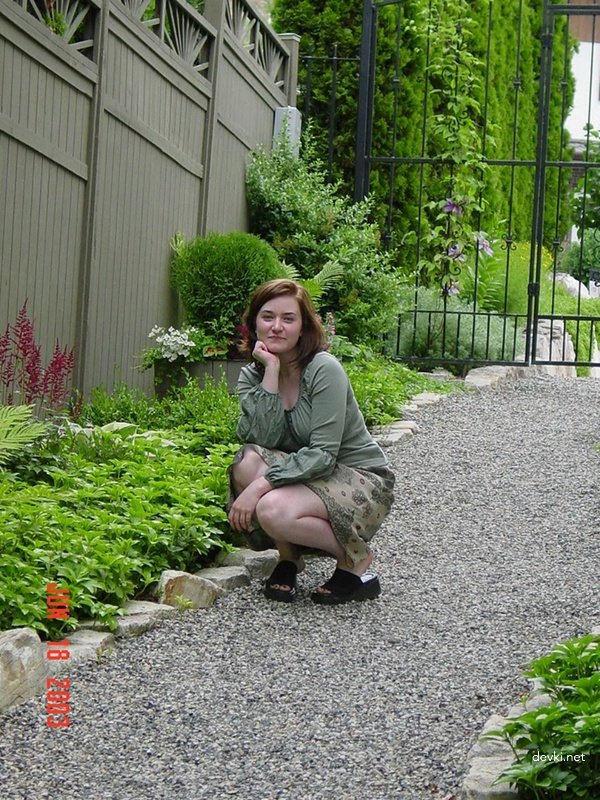 Amateur Full-Figured Wife Nude Pics: Explicit Photos of Curvy Woman