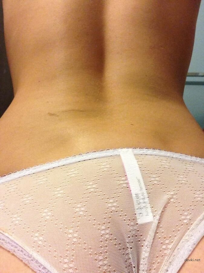 Hot babe with perfect body posing naked - Explicit XXX Photos