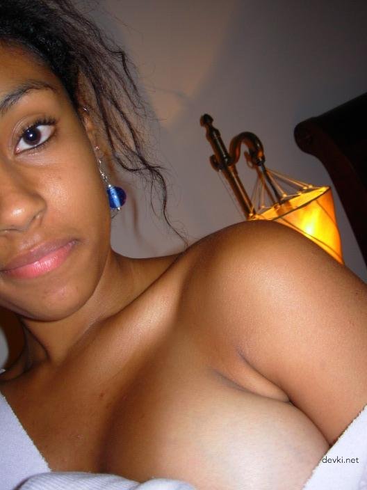 Young Girl's Big Boobs Amateur Photo - Explicit Busty Teen Tits Shot