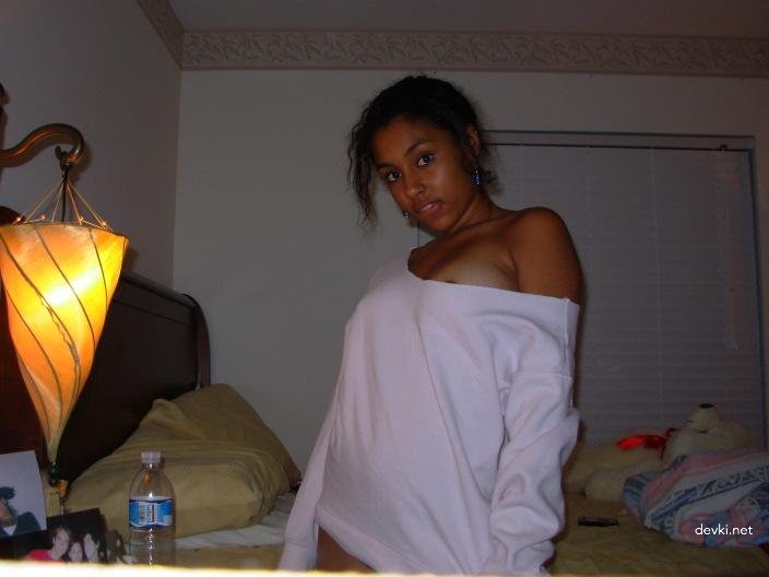 Young Girl's Big Boobs Amateur Photo - Explicit Busty Teen Tits Shot
