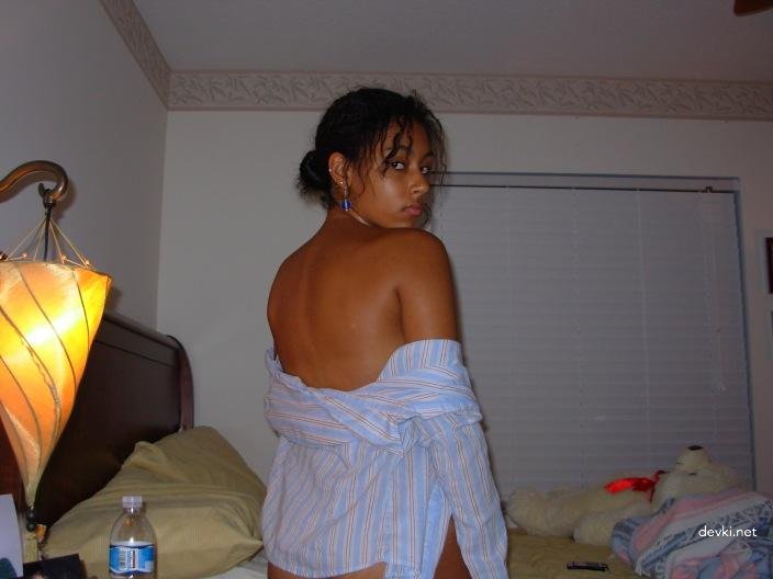 Young Girl's Big Boobs Amateur Photo - Explicit Busty Teen Tits Shot