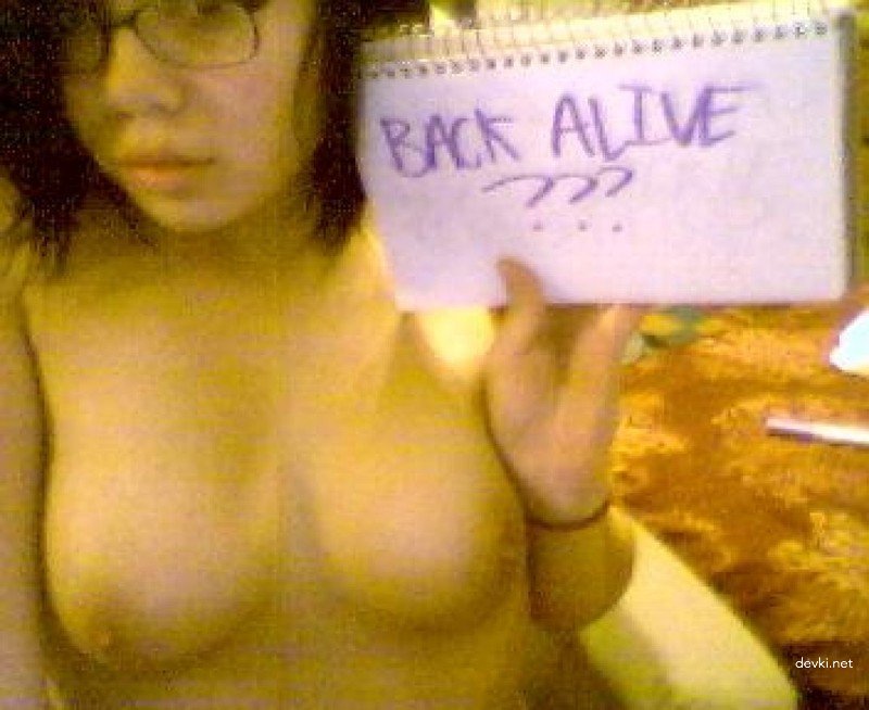 Hot Asian Babe Strips Naked - Explicit Solo Porn Photos