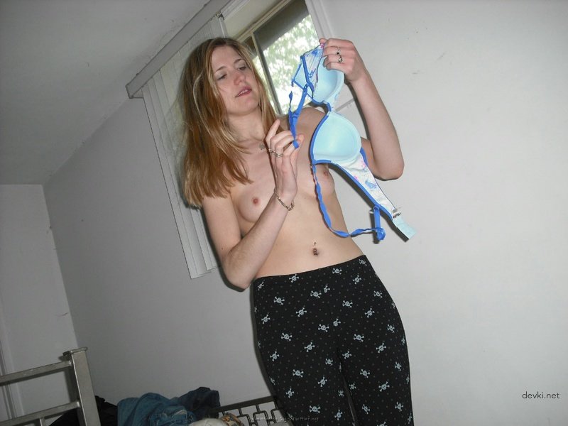 Sister Changing in Bedroom - Explicit Amateur Photo Shoot