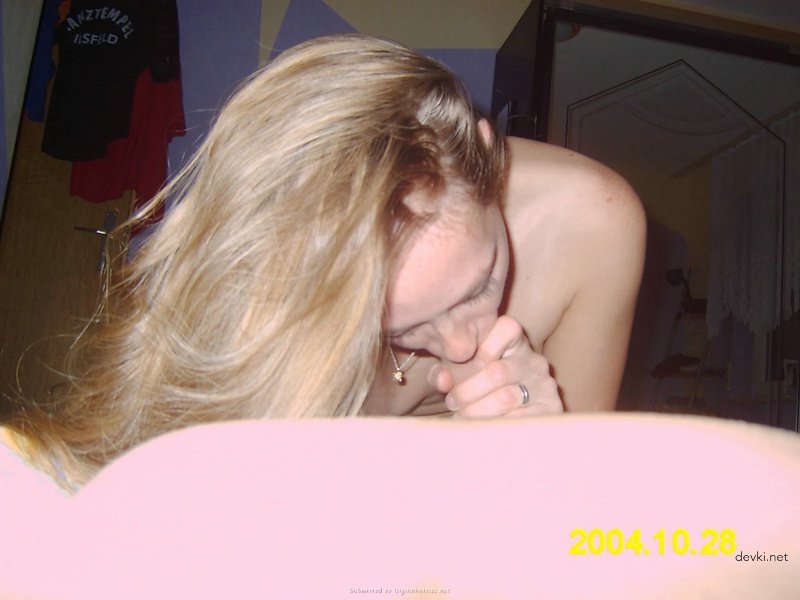 Hardcore Solo Masturbation with Vibrator - Explicit Self-Pleasure Action