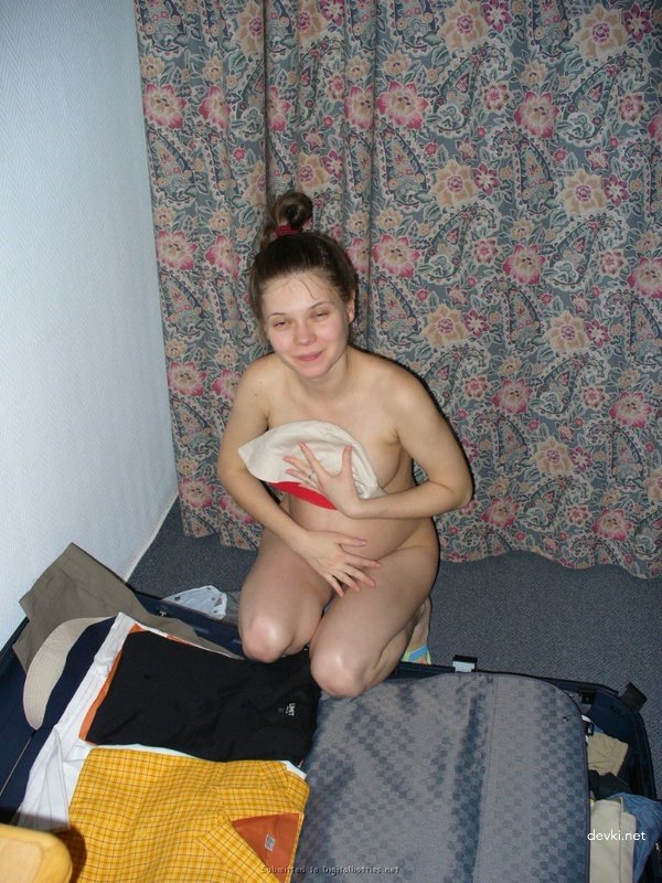 Explicit Pregnant Wife Intimate Photos: Amateur & Sensual