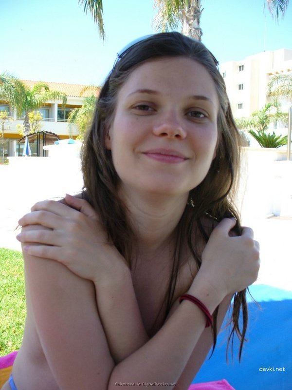 Explicit Pregnant Wife Intimate Photos: Amateur & Sensual