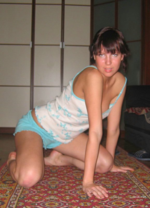 Captured My Fiancée in Sexy Lingerie: Amateur Nightgown Photoshoot