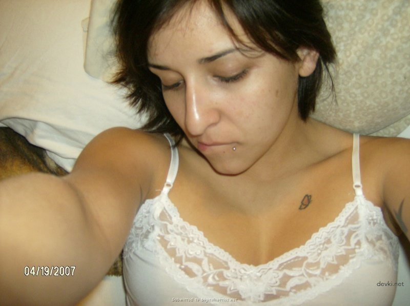 Brunette Amateur Strips Panties After Walk - Explicit Photo Shoot