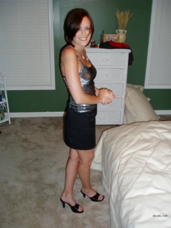 Hot Escort Called Over for Hardcore Home Fuck