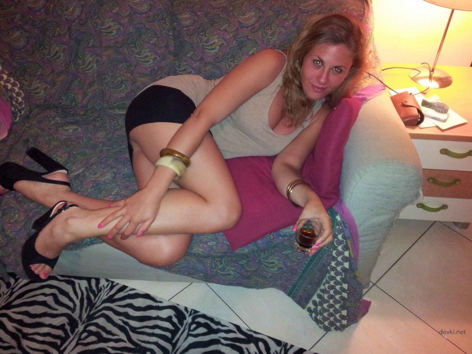 Amateur Homemade Porn Photos - Explicit XXX Pictures for Adults