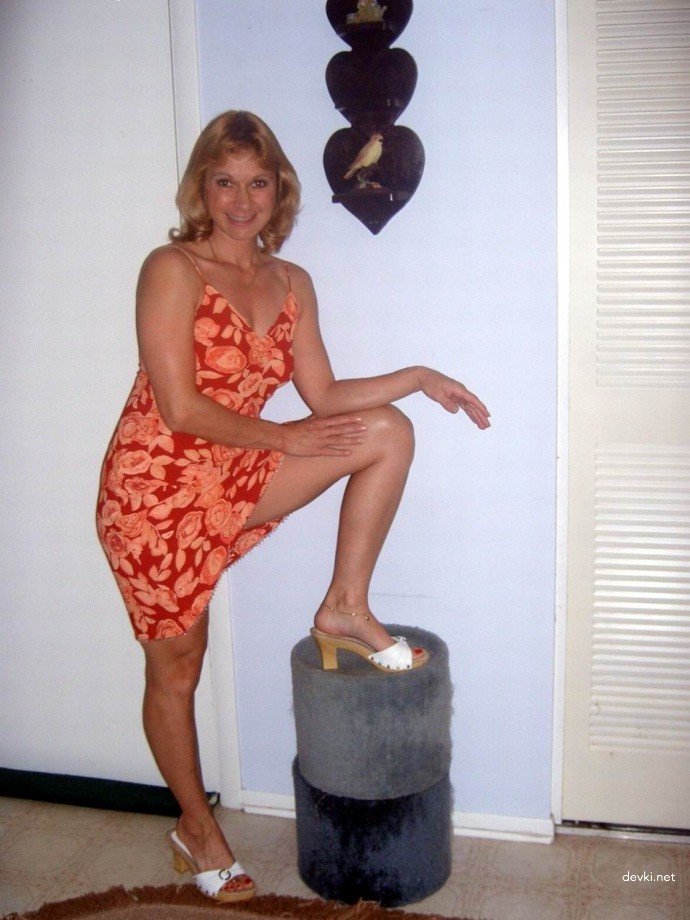 Explicit Mature Wife Private Photo - Amateur Hot MILF in Age
