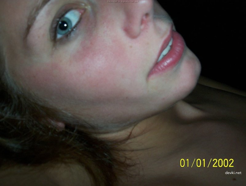 Explicit Amateur Photos: Petite Girl with Small Boobs - Personal Pictures