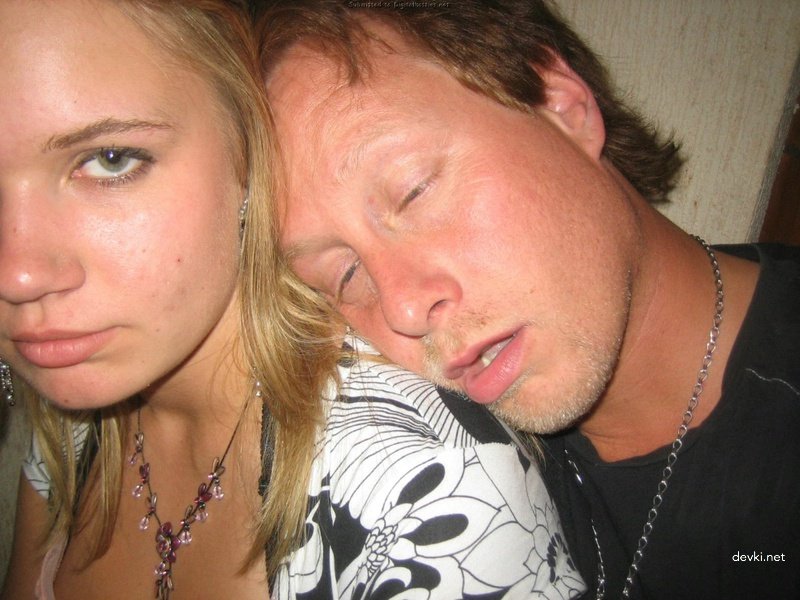 Innovative Guy Goes Wild in Bed with His Girlfriend - Hardcore Sex Adventures
