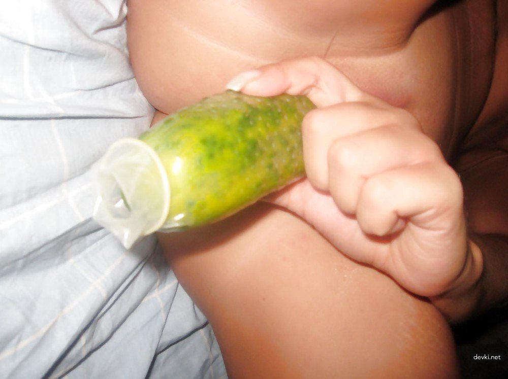 Girl Fucks Herself with Cucumber and Sucks Cock - Explicit Solo Porn