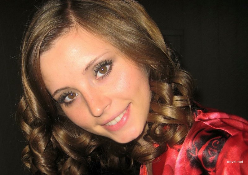 Stunning Amateur Girl Private Photos - Very Hot and Sexy Pictures