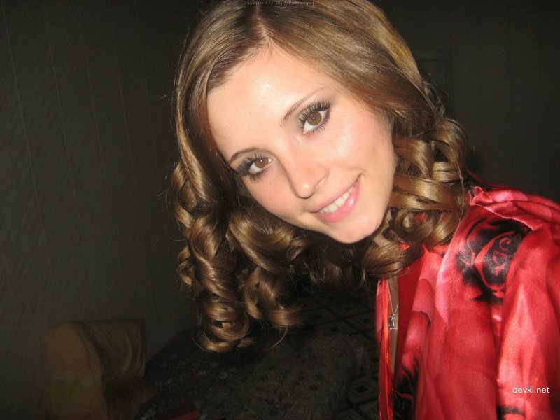 Stunning Amateur Girl Private Photos - Very Hot and Sexy Pictures