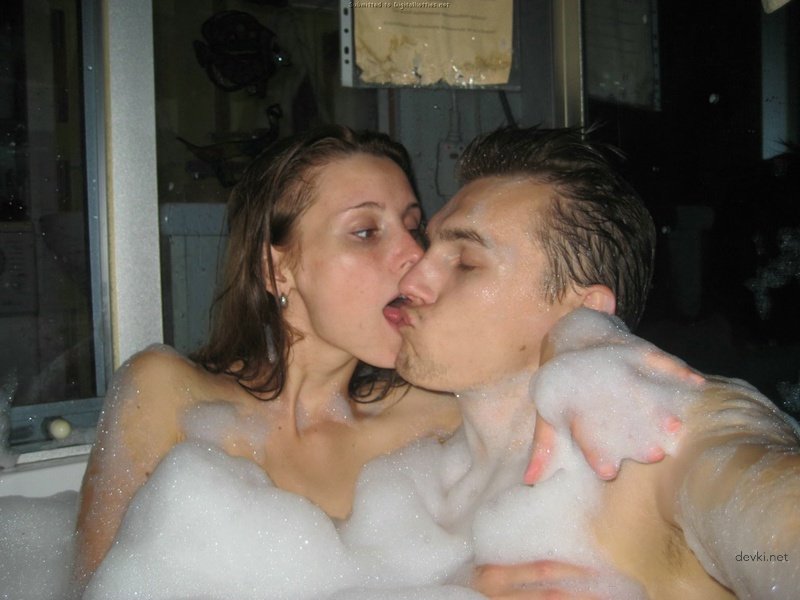 Stunning Amateur Girl Private Photos - Very Hot and Sexy Pictures