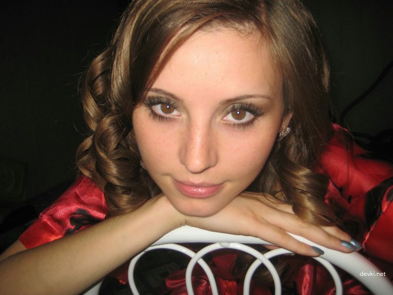 Stunning Amateur Girl Private Photos - Very Hot and Sexy Pictures