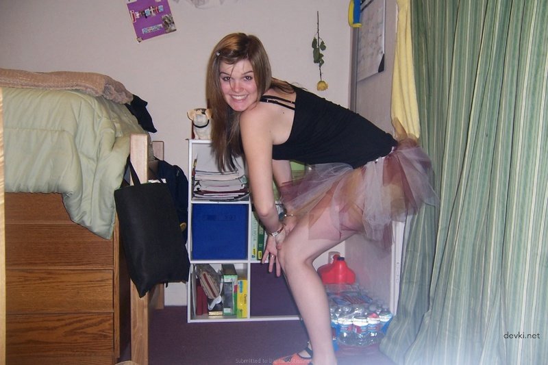 Drunk slut flaunts hairy pussy: Amateur explicit photo.