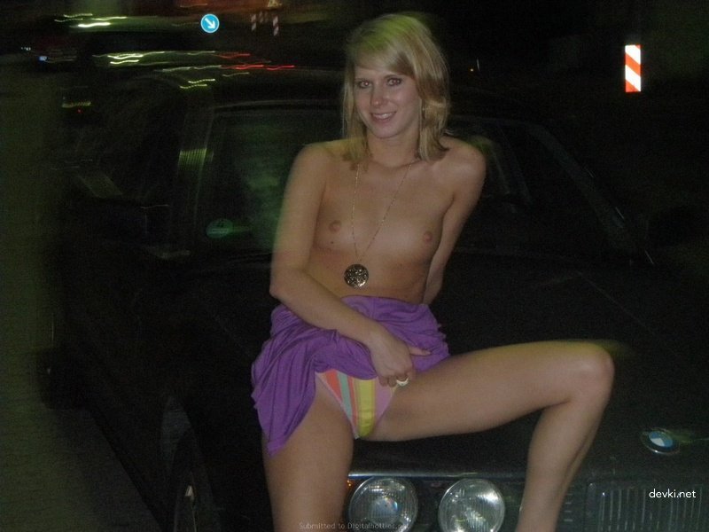 Street Pickup: Hot Girl Seduced for Public Sex