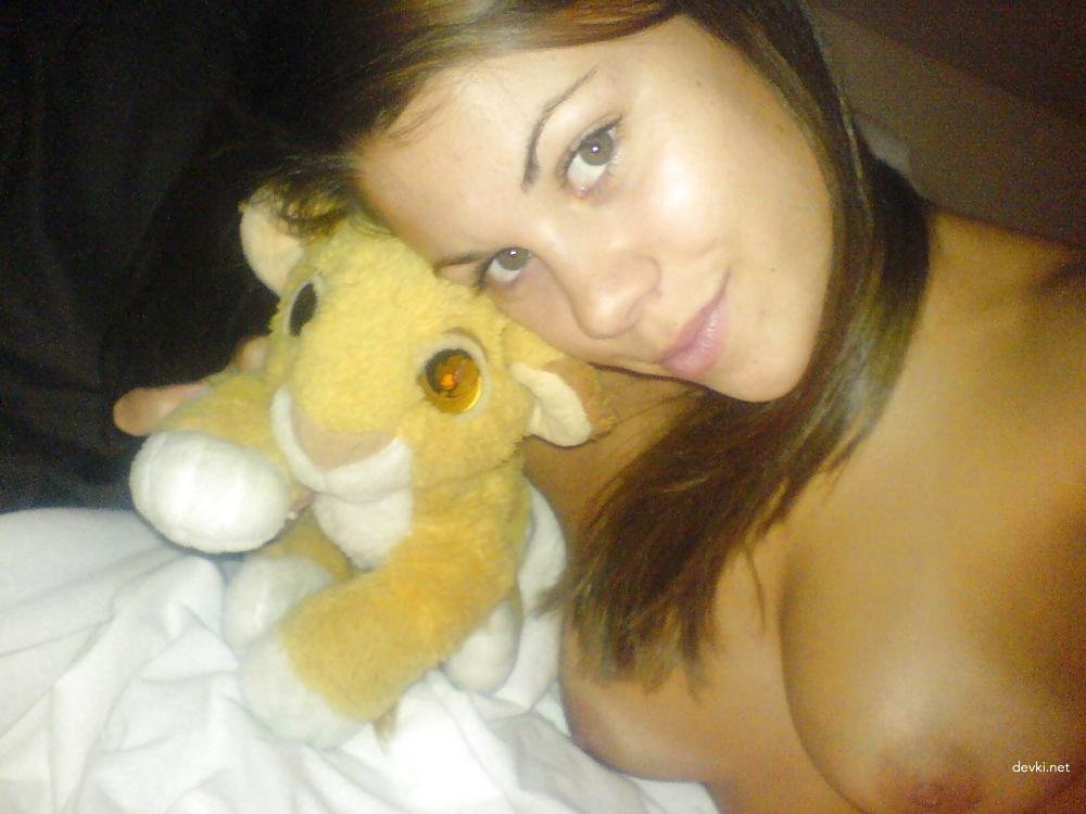 Teen Girl Pleasures Herself with Dildo: Explicit Solo Masturbation