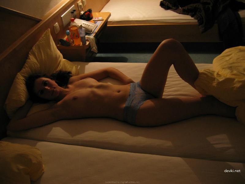 Young Couple Vacation Sex Tape: Explicit Amateur Photo Shoot