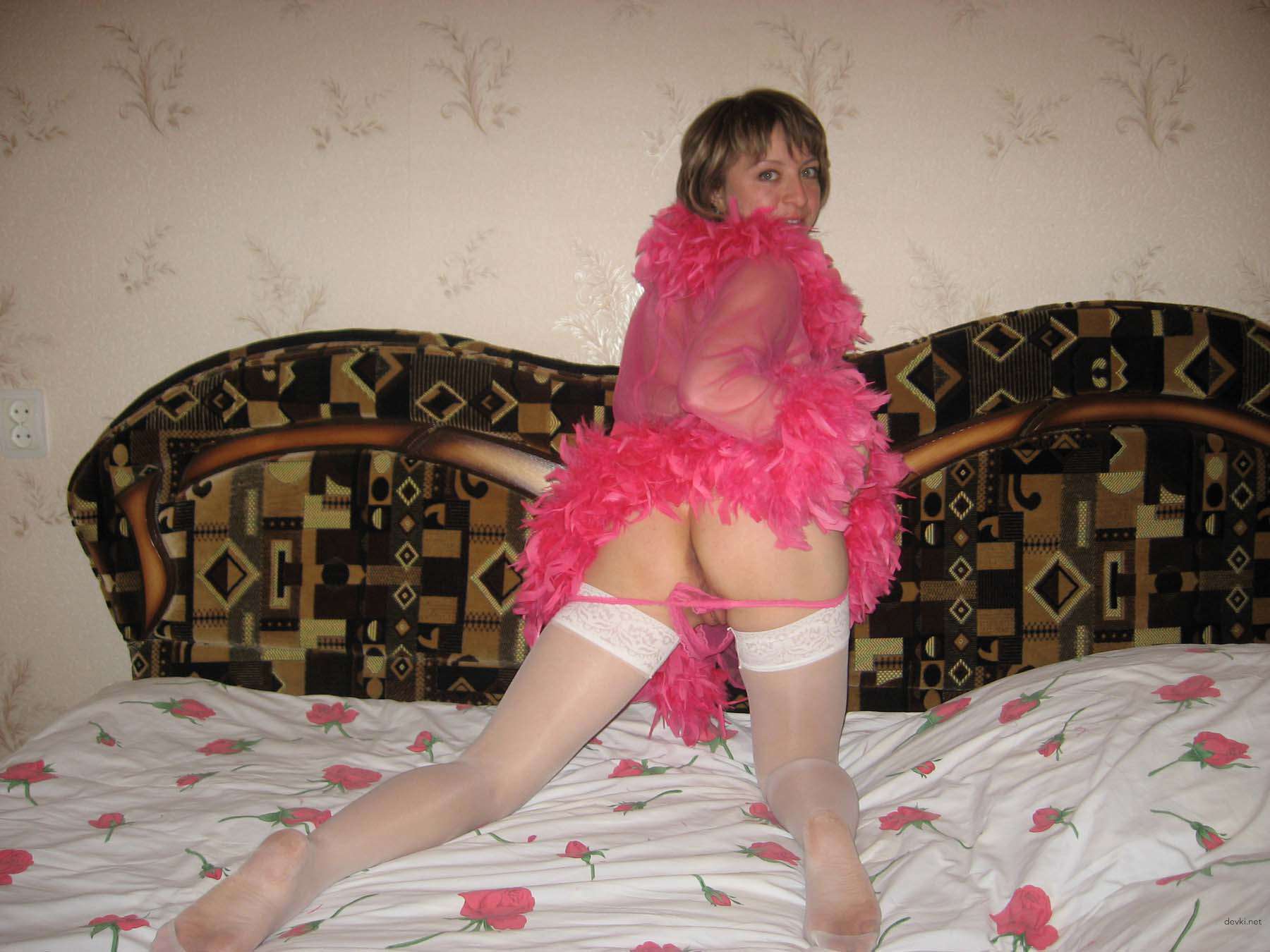 Mature Lady Amateur Photo: Explicit MILF Pics for Adults