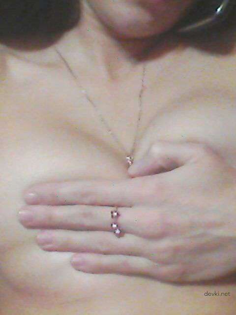 Amateur Explicit Photo of Modest Girl - Private and Sensual Selfies