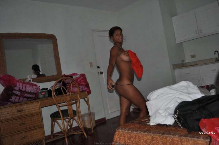 Private Busty Girl Amateur Photos: Explicit and Uncensored Collection