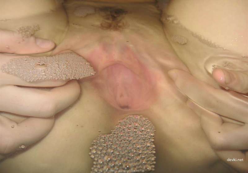 Private Bathroom Photo of Naked Girl: Hot and Steamy!